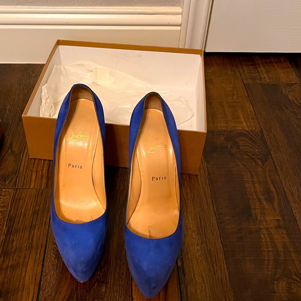 Christian Louboutin Blue Daff 160